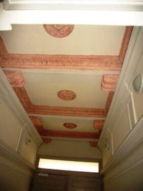 Treppenhaus - 4 Zimmer Etagenwohnung in Magdeburg