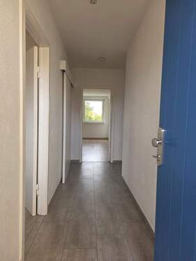 Eingangsbereich - Etagenwohnung mit 68,70 m² in Kiel zum Kaufen