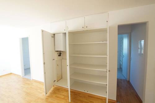 Wohnbereich mit Einbauschrank - 