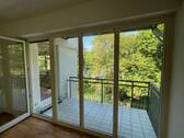 Balkon direkt am großen Wohnbereich - 