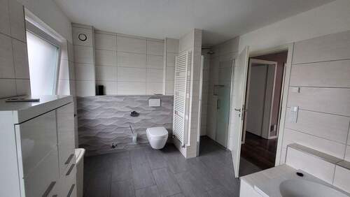Dusch/WC-Bereich Bad OG - 