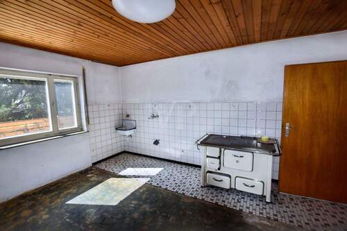 Küche mit Ofen EG - 