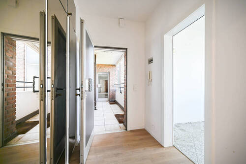 Flur - 3 Zimmer Etagenwohnung in Düsseldorf