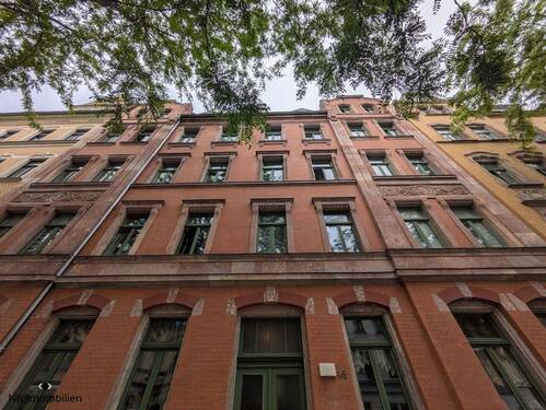 Gebäude - 3 Zimmer Etagenwohnung in Chemnitz