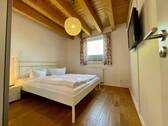1. Schlafzimmer im EG - 