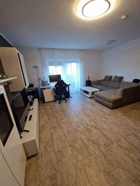 Bild 2 - 3 Zimmer Etagenwohnung zur Miete in Karlsruhe