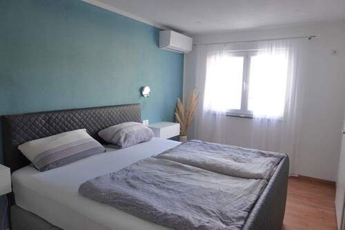 Schlafzimmer Eltern OG - 