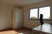 Schlafzimmer Kind 2 OG - 