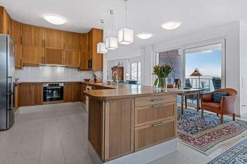 2. Obergeschoss Küche mit Einbauküche - 