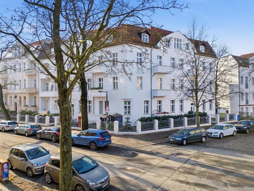 Bild 2 - 2 Zimmer Etagenwohnung zum Kaufen in Berlin