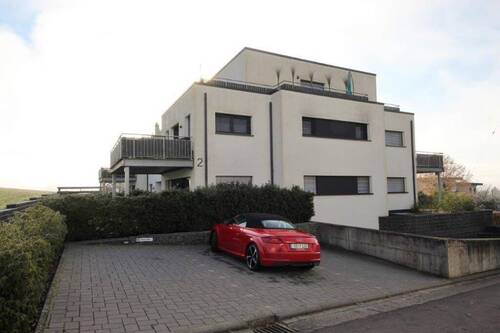Hausansicht - 2 Zimmer Etagenwohnung zur Miete in Langsur-Grewenich