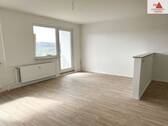Wohnzimmer - Modern sanierte 3-Raum-Wohnung im Wohngebiet in Annaberg!