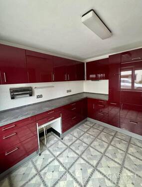Küche - 7 Zimmer Einfamilienhaus zum Kaufen in Schorndorf