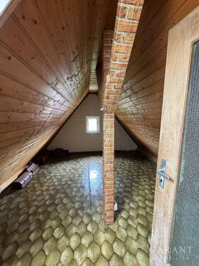 Spitzboden - 