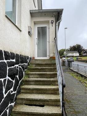 Bild 2 - 5 Zimmer Einfamilienhaus zum Kaufen in Eschenburg
