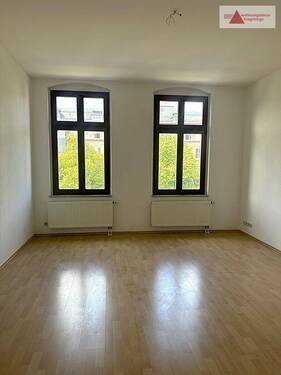 Wohnzimmer - 2 Zimmer Etagenwohnung in Chemnitz