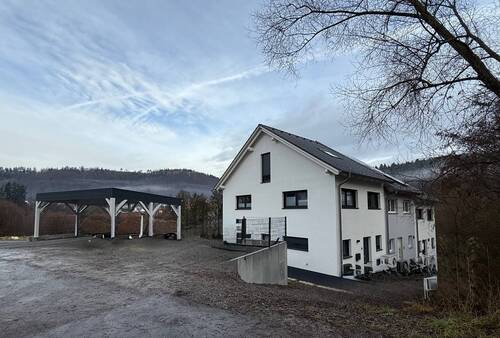 1. Bauabschnitt 3 Reihenhäuser mit Car-Port - 