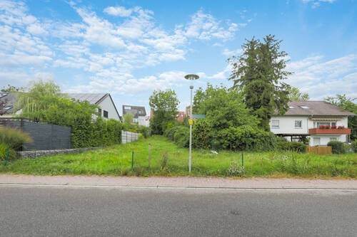 Straßenansicht - Attraktives Baugrundstück in ruhiger Wohnlage