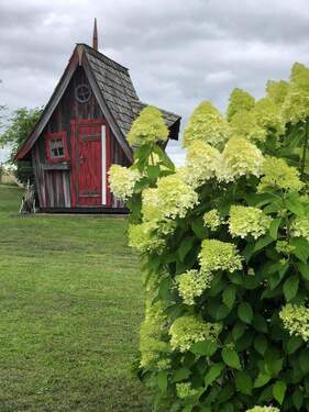 Garten / Hexenhaus - 