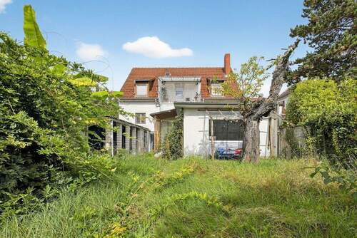 Hinterhaus mit Garten - 