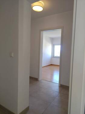 Flur in Richtung Schlafzimmer - 