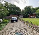 Garage und Überdachte Terrasse - 