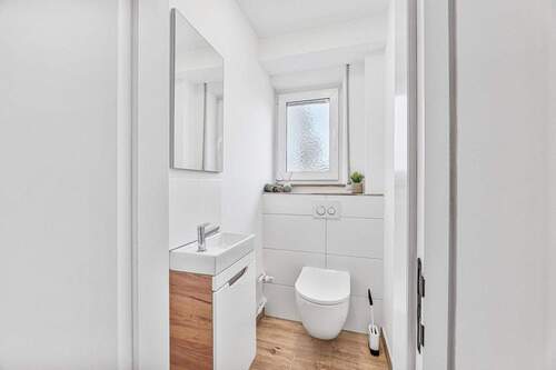 WC - 