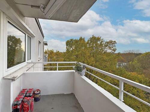 Balkon - 3 Zimmer Etagenwohnung in Bremen