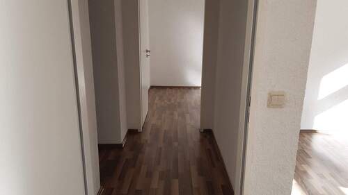 Flur - 3 Zimmer Etagenwohnung in Chemnitz