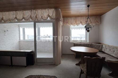 Wohn- und Esszimmer - 