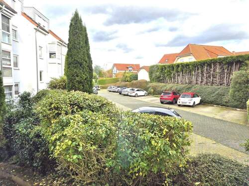 Autostellplätze am Haus.jpg - 