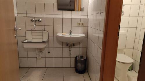 Toilette/Putzraum - 