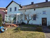 Haus mit Sommerg. u. Eing. OG - 9 Zimmer Mehrfamilienhaus, Wohnhaus in Ferdinandshof