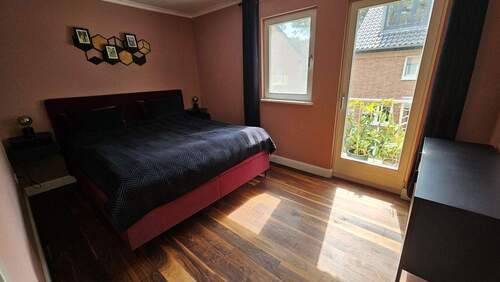 Schlafzimmer 1 (1. OG) - 