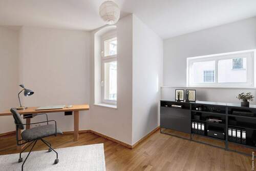 Mögliches Arbeitszimmer - 