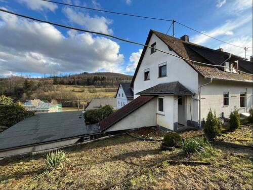 Gartenansicht - 5 Zimmer Doppelhaushälfte in Haiger