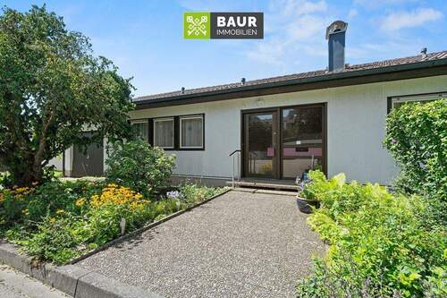 Hauseingang - 7 Zimmer Einfamilienhaus in Baindt