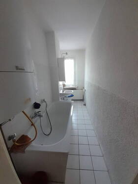 Bad EG - 3 Zimmer Etagenwohnung zur Miete in Kalbe (Milde)
