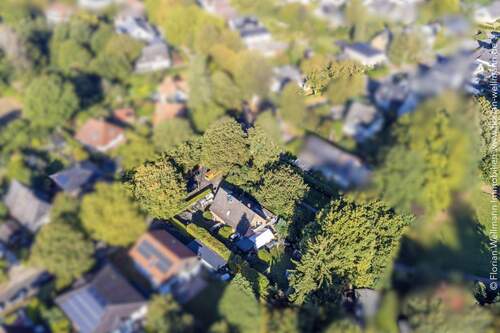 Grundstück von oben - Blick von Südosten - 