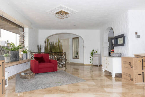 Wohnlounge - 5 Zimmer Etagenwohnung in Mönchengladbach / Venn