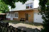 Eingang Hofseite - 6 Zimmer Mehrfamilienhaus, Wohnhaus zum Kaufen in Schlangenbad