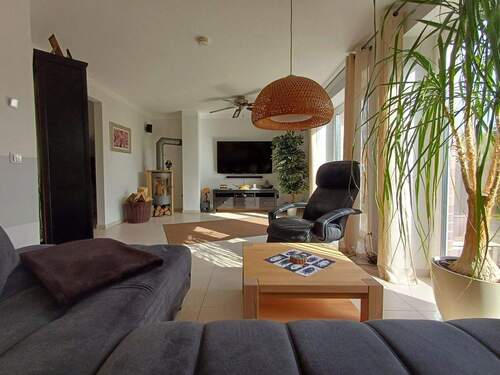 Wohnzimmer - 9 Zimmer Einfamilienhaus zum Kaufen in Wangerooge