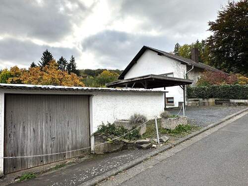 ... und die Garage! - 