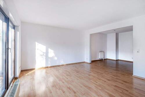 Weitere Ansicht Wohn- und Esszimmer - Reihenmittelhaus mit 128,00 m&sup2; in Berlin zum Kaufen