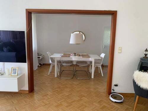 Bild 2 - 4 Zimmer Etagenwohnung zum Kaufen in Isernhagen / Altwarmbüchen