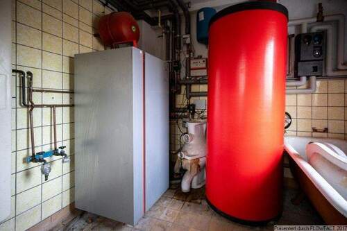 Zentralheizung mit Pufferspeicher - 