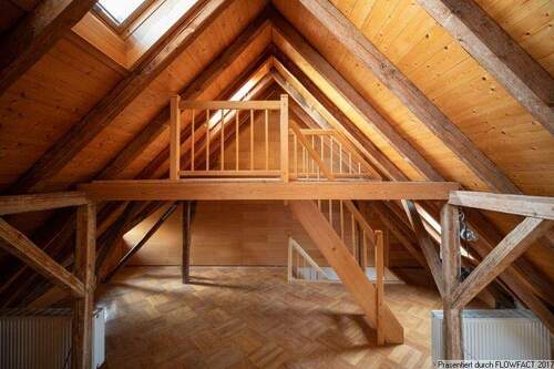 Podest im Dachgeschoss - 