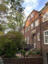 Straßenansicht - Stadthaus in Winterhude - Urbane Oase, ideal für Familien