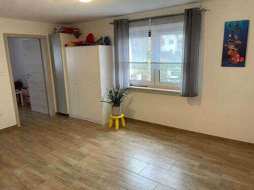 Schlafzimmer EG - 