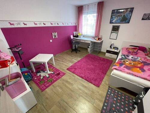 Schlafzimmer EG - 